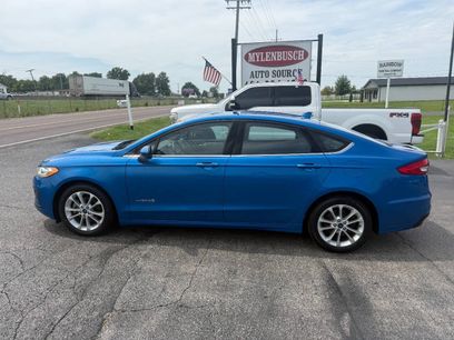 Used 2019 Ford Fusion SE