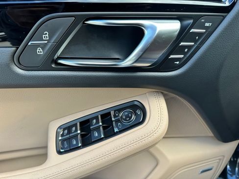 New 2026 Porsche Macan S AWD/4WD image 18