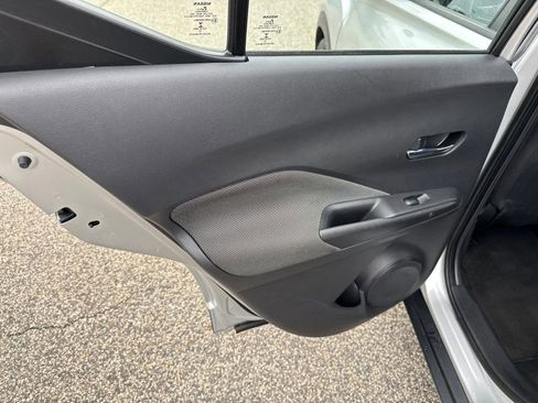 Used 2020 Nissan Kicks SV FWD image 19