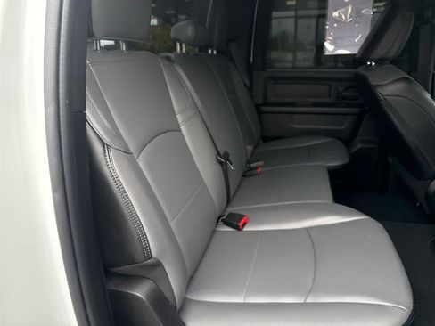 Used 2024 RAM 3500 Tradesman w/ Chrome Appearance Group AWD/4WD image 26
