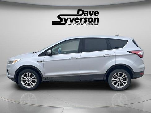 Used 2017 Ford Escape SE w/ SE Cold Weather Package image 7