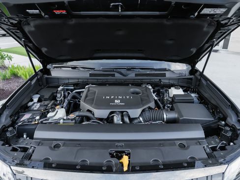 New 2026 INFINITI QX80 4WD image 36