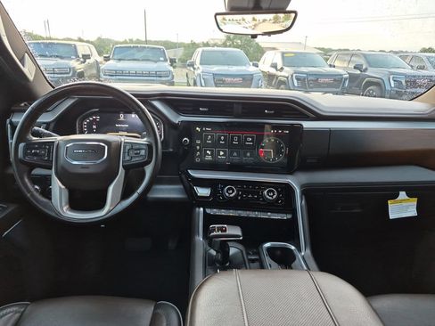 Used 2023 GMC Sierra 1500 Denali w/ Denali Reserve Package RWD image 34