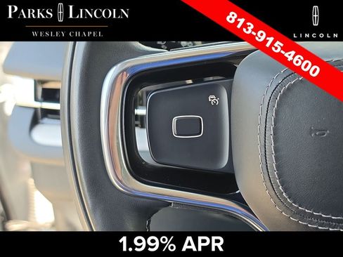 Certified 2025 Lincoln Navigator Reserve AWD/4WD image 34