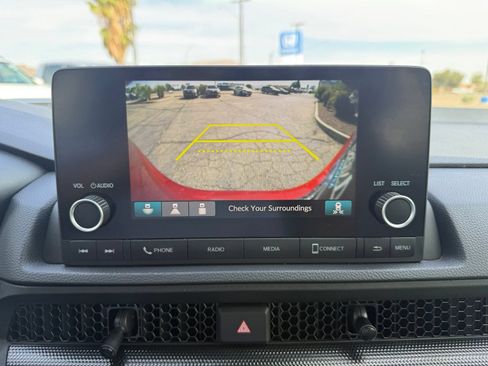 Used 2025 Honda CR-V EX image 24