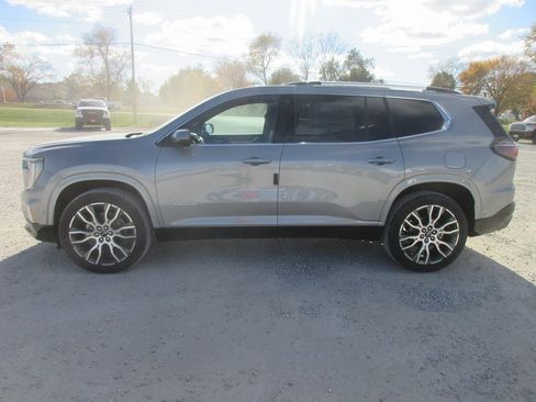 New 2026 GMC Acadia Denali Ultimate image 9