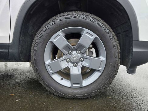 Certified 2024 Honda Ridgeline TrailSport image 9