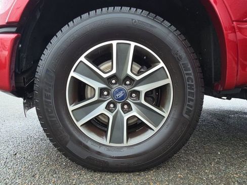 Used 2015 Ford F150 Lariat w/ Equipment Group 502A Luxury image 25