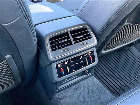 Used 2025 Audi A6 Premium Plus image 11