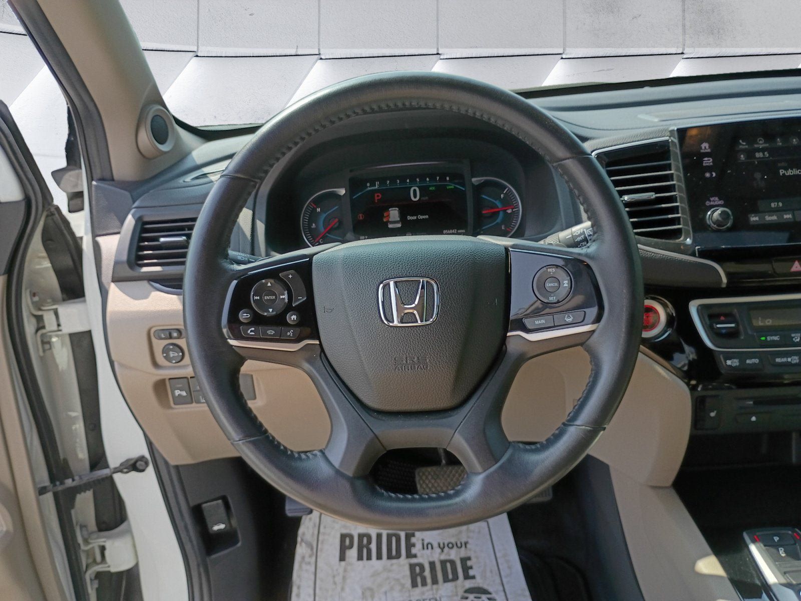 Used 2021 Honda Pilot Touring image 13