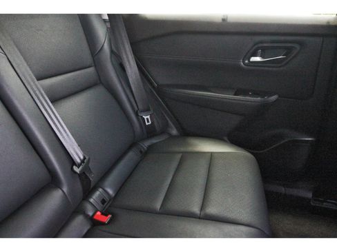 Certified 2023 Nissan Rogue SV w/ SV Premium B Package FWD image 17