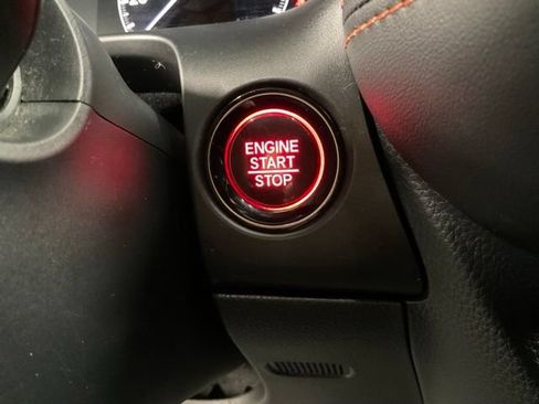 Certified 2023 Honda HR-V Sport image 30