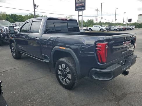 Used 2025 GMC Sierra 2500 Denali w/ Denali Reserve Package AWD/4WD image 3