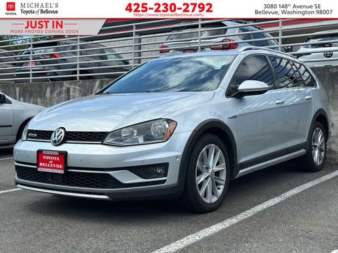Used 2017 Volkswagen Golf Alltrack SEL AWD/4WD image 1