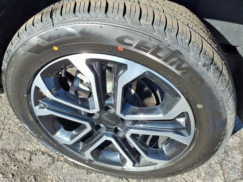 Used 2023 Jeep Compass Limited image 5