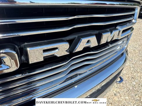 Used 2020 RAM 1500 Laramie AWD/4WD image 38