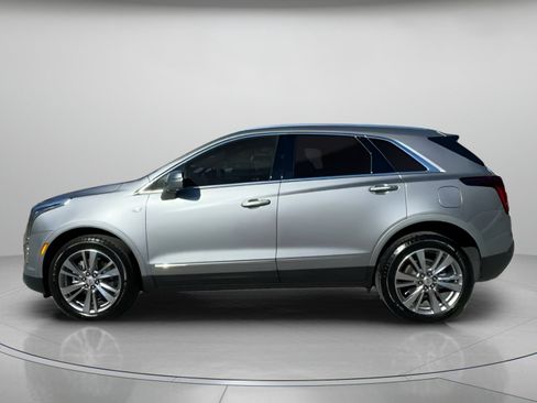 Used 2025 Cadillac XT5 Premium Luxury image 15