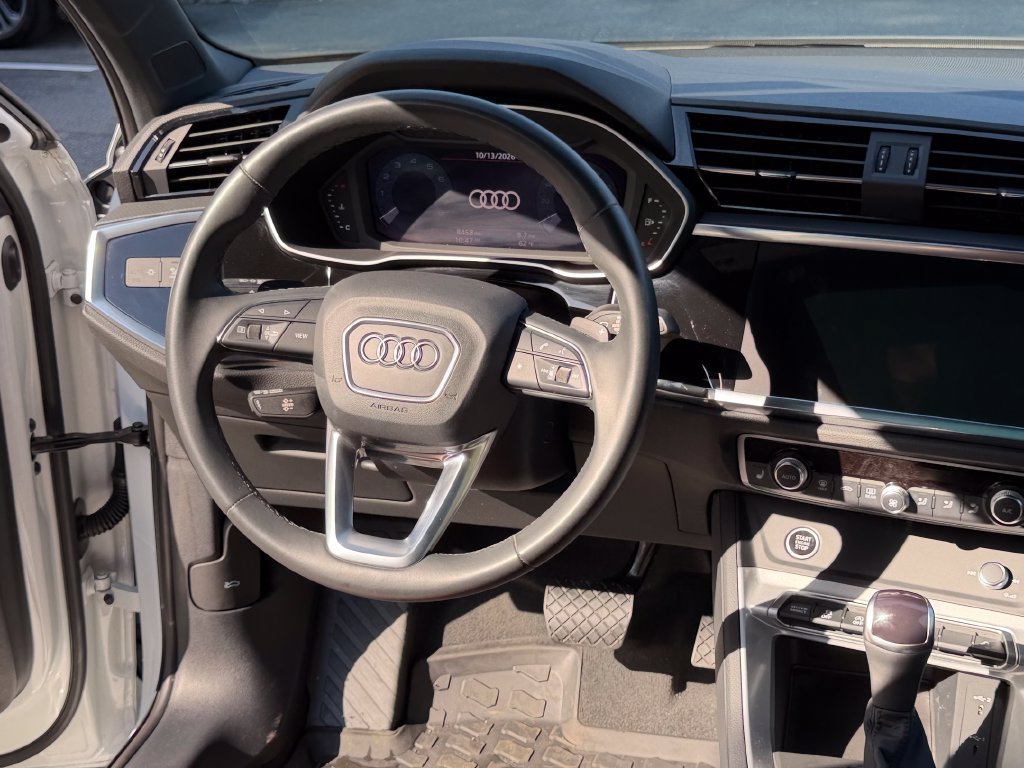 Used 2023 Audi Q3 2.0T Premium w/ Convenience Package AWD/4WD image 22