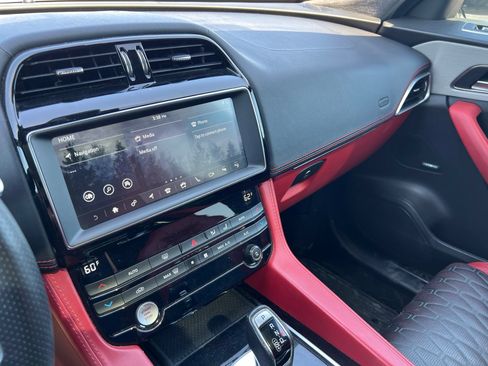 Used 2020 Jaguar F-PACE SVR AWD/4WD image 29