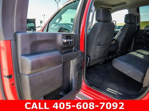 Used 2022 Chevrolet Silverado 2500 LT w/ Convenience Package image 18