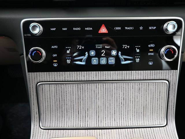 Used 2026 Genesis GV80 2.5T Advanced AWD/4WD image 33