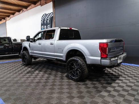 Used 2020 Ford F350 Platinum w/ FX4 Off-Road Package AWD/4WD image 5