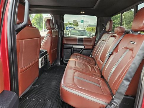 Used 2019 Ford F250 Platinum w/ Platinum Ultimate Package image 9