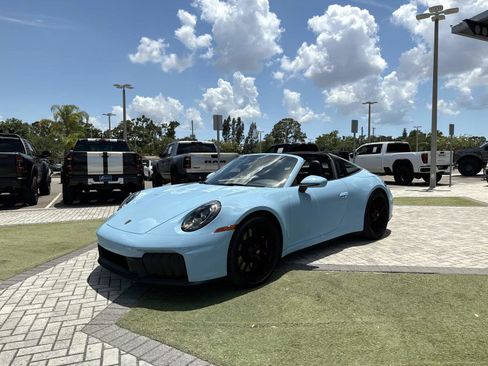 Used 2026 Porsche 911 Targa 4 GTS AWD/4WD image 2