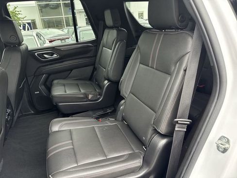 Used 2021 Chevrolet Tahoe RST w/ Luxury Package AWD/4WD image 25