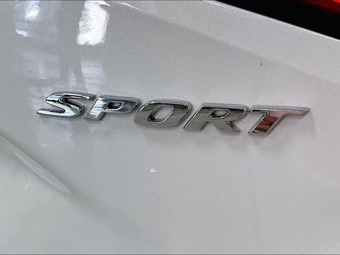 Used 2025 Honda Civic Sport image 10