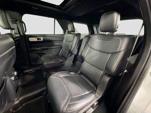 Used 2020 Ford Explorer ST w/ ST Street Pack image 25