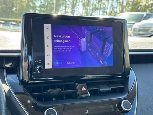 Used 2024 Toyota Corolla LE image 25