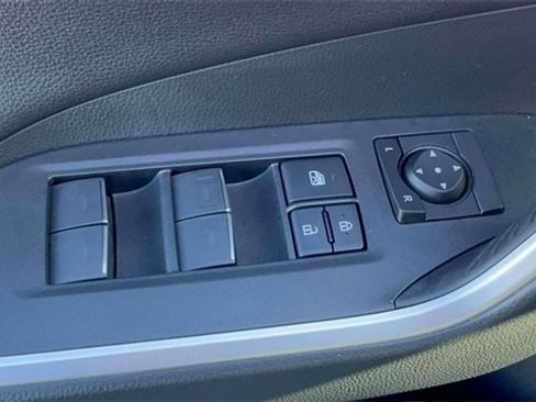 Used 2023 Toyota RAV4 XSE image 15