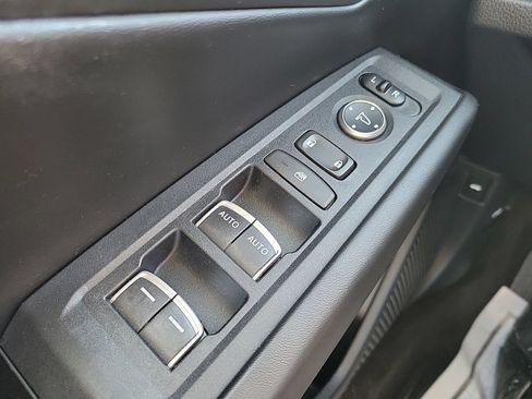Used 2023 Honda Accord EX image 21