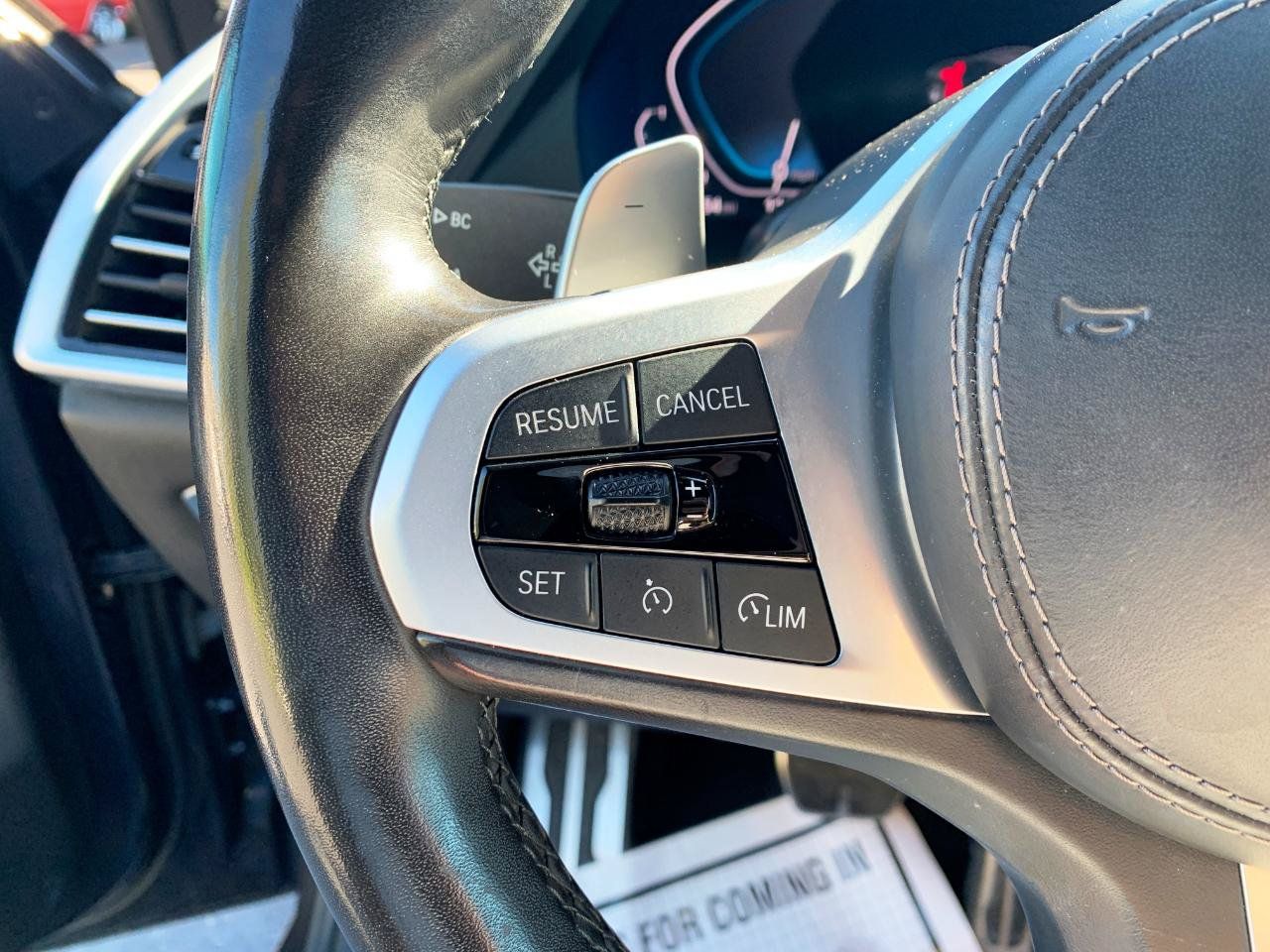 Used 2022 BMW X5 xDrive45e AWD/4WD image 12
