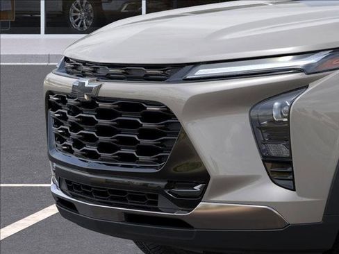 New 2026 Chevrolet Trax ACTIV w/ Sunroof Package image 13