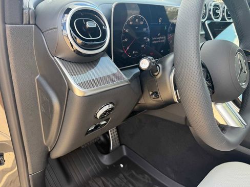 New 2026 Mercedes-Benz GLC 300 image 13