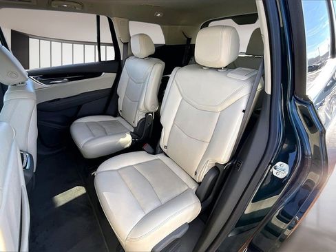 Certified 2025 Cadillac XT6 Premium Luxury image 26