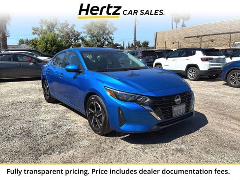 Used 2025 Nissan Sentra SV FWD image 1