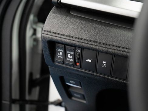 New 2026 Honda Odyssey EX-L image 18