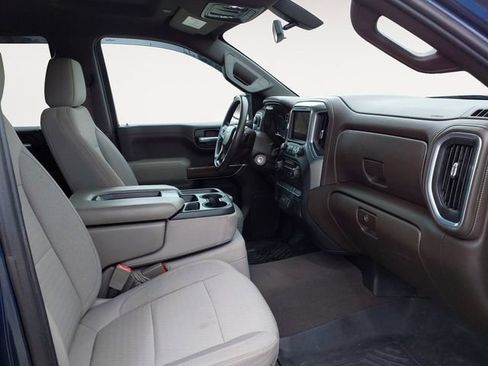 Used 2020 Chevrolet Silverado 1500 LT AWD/4WD image 9