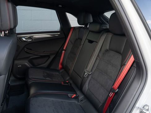 New 2026 Porsche Macan GTS image 18