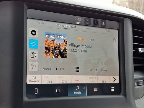 Used 2024 RAM 3500 Big Horn image 30