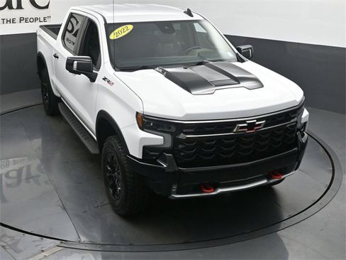 Used 2022 Chevrolet Silverado 1500 ZR2 image 46