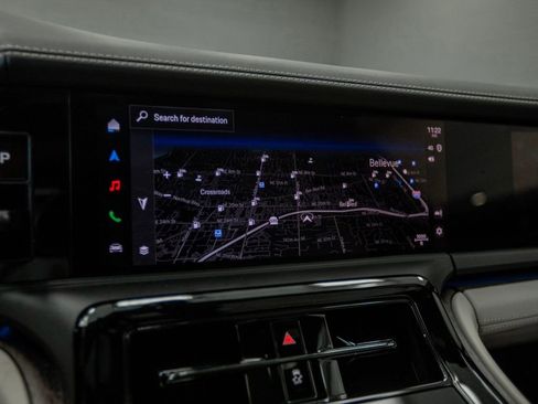 Used 2024 Porsche Panamera 4 image 21