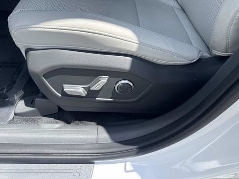 Certified 2026 Hyundai Santa Fe SEL AWD/4WD image 18