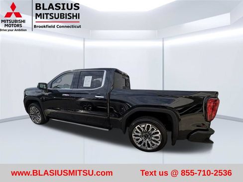 Used 2025 GMC Sierra 1500 Denali Ultimate AWD/4WD image 11