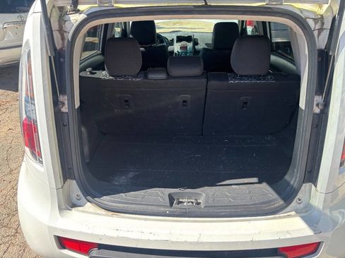 Used 2011 Kia Soul + image 18