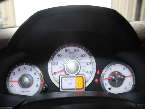 Used 2011 Honda Pilot EX image 14