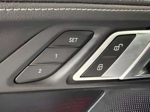 Used 2023 BMW 230i Coupe w/ Premium Package image 18